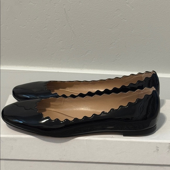 CHLOE Black Scalloped Ballet Flats _ New In Box - Picture 3 of 8